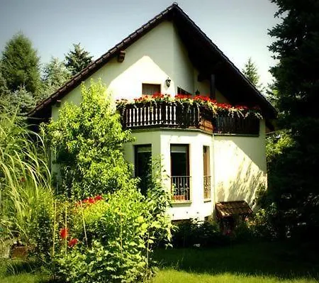 Apartman Ginkgo 2 Mit Terrasse